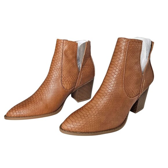 Womens Size 7 Tan Faux Leather Snake Print Ankle Boots Block Heel & Pointed Toe - Picture 2 of 11